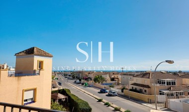 Resale - Villa - Orihuela Costa - Playa Flamenca