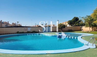 Resale - Villa - Orihuela Costa - Playa Flamenca