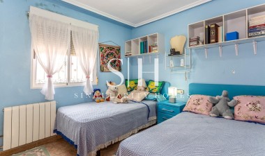 Resale - Villa - Orihuela Costa - Playa Flamenca