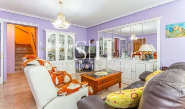 Resale - Villa - Orihuela Costa - Playa Flamenca