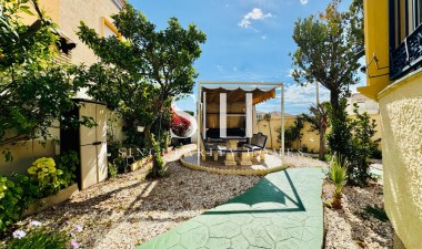 Resale - Villa - Orihuela Costa - Playa Flamenca