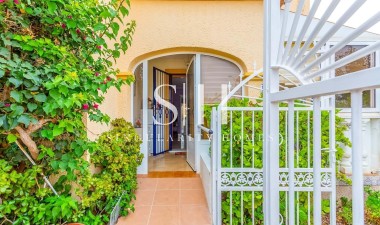 Resale - Villa - Orihuela Costa - Playa Flamenca