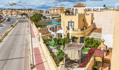 Resale - Villa - Orihuela Costa - Playa Flamenca