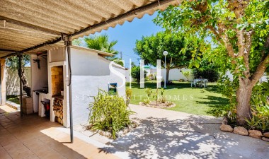 Resale - Villa - Orihuela Costa - Playa Flamenca
