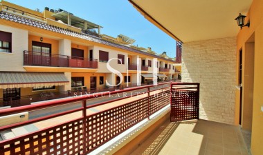 Перепродажа - Casa - Los Desamparados