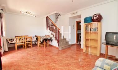 Перепродажа - Casa - Los Desamparados