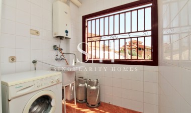 Перепродажа - Casa - Los Desamparados