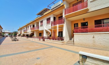 Перепродажа - Casa - Los Desamparados