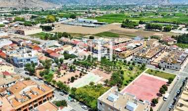 Перепродажа - Casa - Los Desamparados