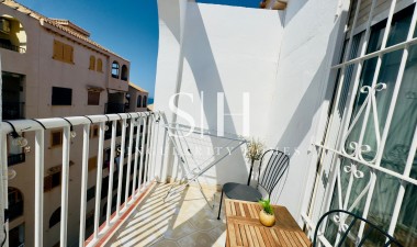 Resale - Apartment / flat - Torrevieja - La Mata