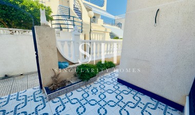 Resale - House - Torrevieja - La siesta