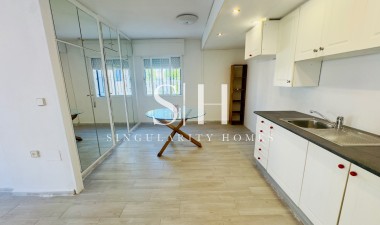 Resale - House - Torrevieja - La siesta