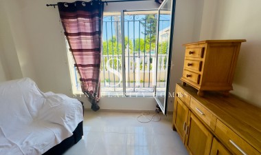 Resale - House - Torrevieja - La siesta