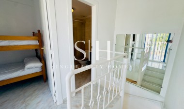 Resale - House - Torrevieja - La siesta