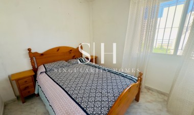 Resale - House - Torrevieja - La siesta