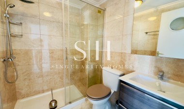 Resale - House - Torrevieja - La siesta