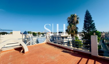 Resale - House - Torrevieja - La siesta