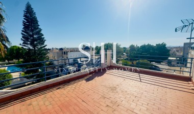 Resale - House - Torrevieja - La siesta