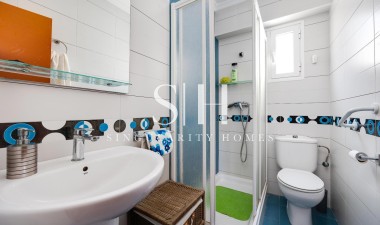 Återförsäljning - Lägenhet / lägenhet - Orihuela Costa - Rocio Del Mar