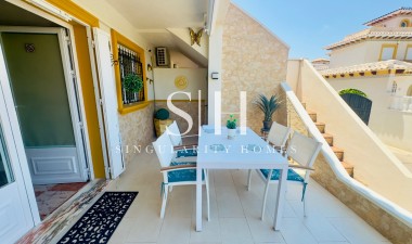 Resale - House - Orihuela Costa - La Regia