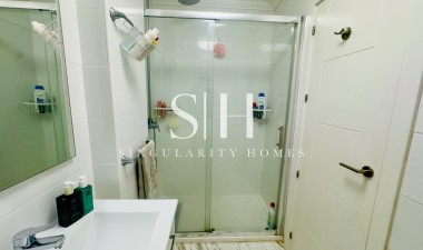 Resale - House - Orihuela Costa - La Regia