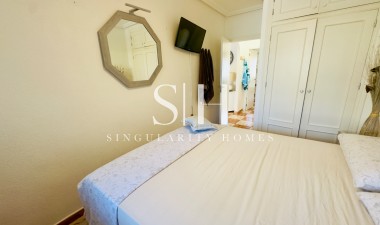 Resale - House - Orihuela Costa - La Regia