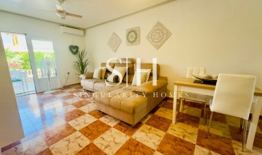 Resale - House - Orihuela Costa - La Regia