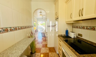 Resale - House - Orihuela Costa - La Regia