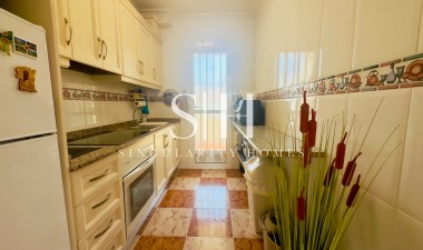 Resale - House - Orihuela Costa - La Regia