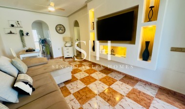 Resale - House - Orihuela Costa - La Regia