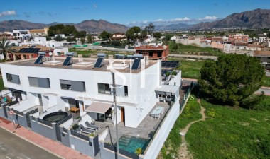 Resale - Villa - Bigastro