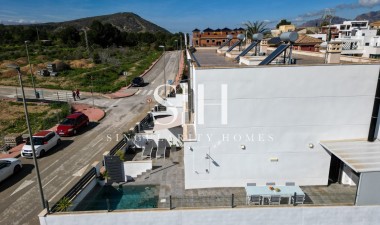 Resale - Villa - Bigastro