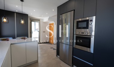 Resale - Villa - Bigastro