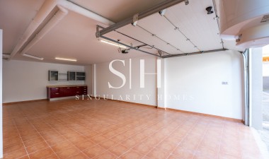 Resale - Villa - Bigastro