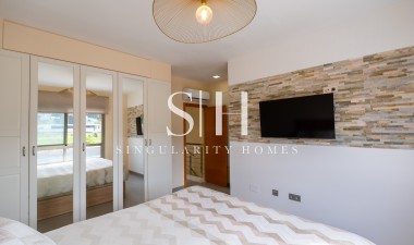 Resale - Villa - Bigastro