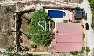 Resale - Villa - Dolores