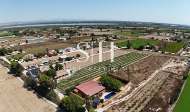 Resale - Villa - Dolores