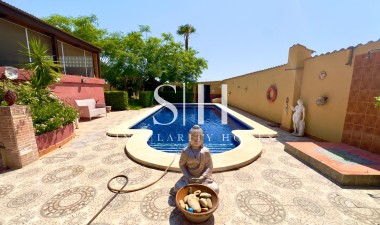 Resale - Villa - Dolores