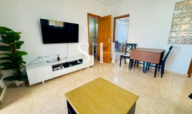 Resale - Villa - Orihuela Costa - Campoamor