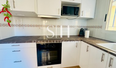 Resale - Villa - Orihuela Costa - Campoamor