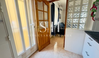 Resale - Villa - Orihuela Costa - Campoamor