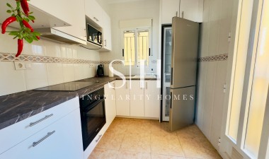 Resale - Villa - Orihuela Costa - Campoamor