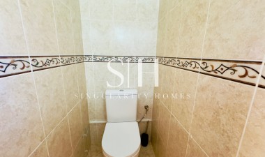 Resale - Villa - Orihuela Costa - Campoamor