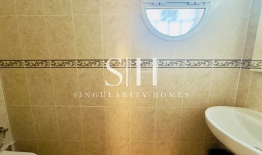 Resale - Villa - Orihuela Costa - Campoamor