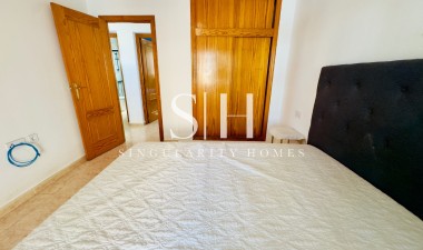 Resale - Villa - Orihuela Costa - Campoamor