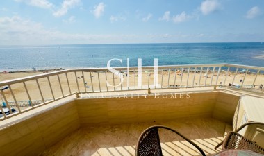 Resale - Apartment / flat - Torrevieja - Playa de los Locos