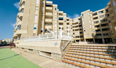 Resale - Apartment / flat - Torrevieja - Playa de los Locos