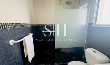 Resale - Bungalow - San Miguel de Salinas