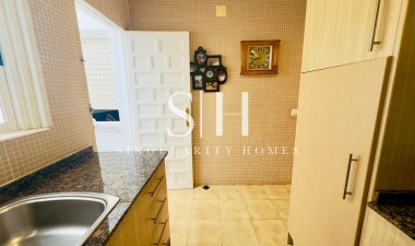 Resale - Bungalow - San Miguel de Salinas