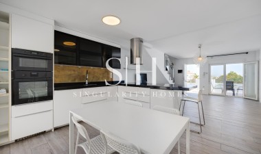 Resale - Villa - Torrevieja - aguas nuevas